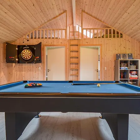 Four-bedroom Glesborg With A Hot Tub 07 Tatil Evi