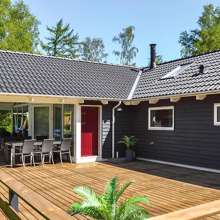 4 Roms Koselig Hjem I Glesborg Feriehus